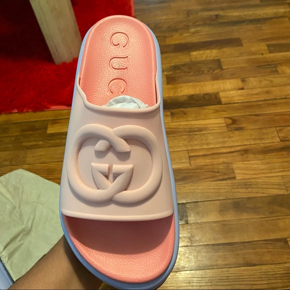 Gucci slides - Picture 2 of 3